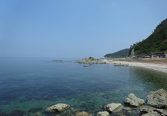 10:40 真浦地区 真浦海岸散策
