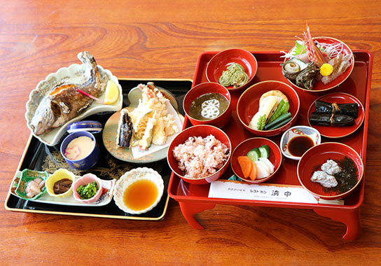 13:00 昼食(飯田地区)
